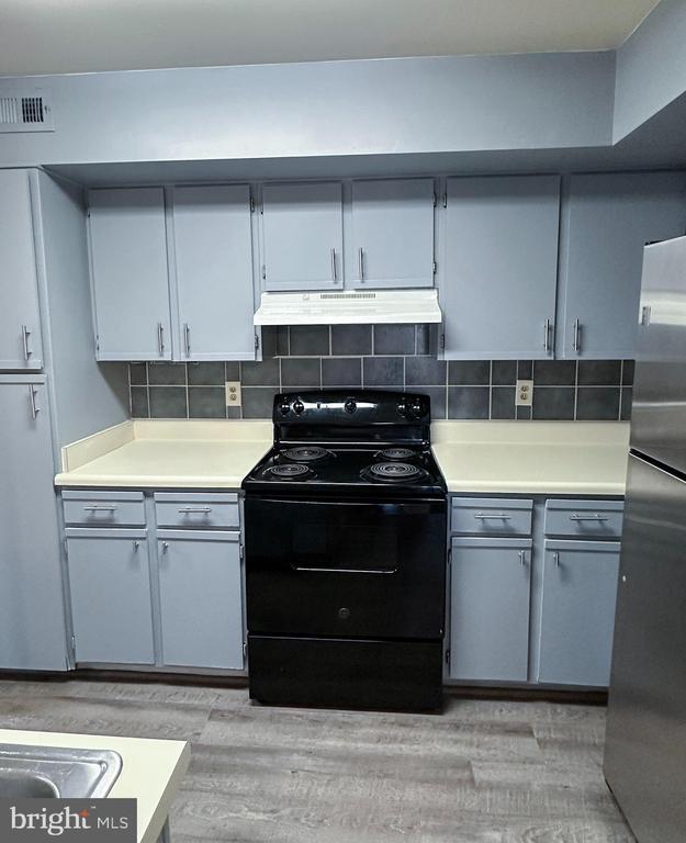 Foto del edificio - 4490 Lord Loudoun Ct