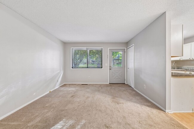 Building Photo - 13316 Zenith Ln