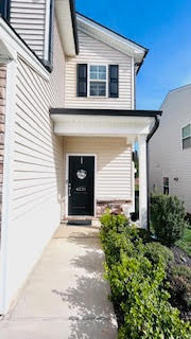 Foto del edificio - Modern Luxury in Winston-Salem