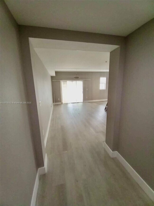 Foto del edificio - 11403 NW 89th St