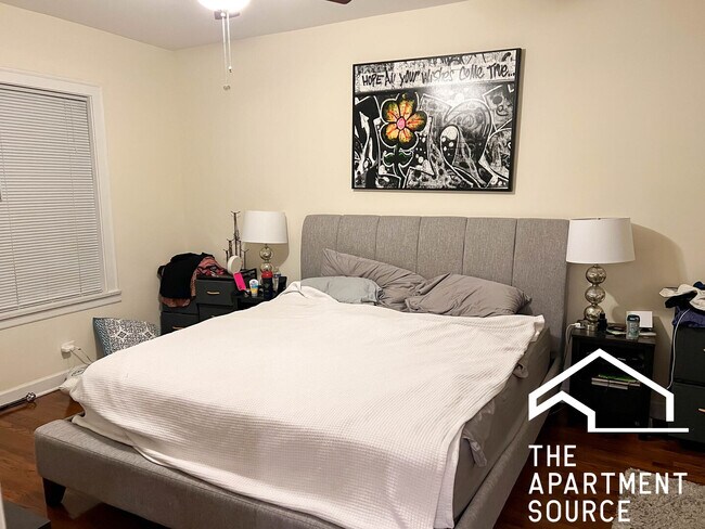 Foto del edificio - 4647 N Wolcott Ave