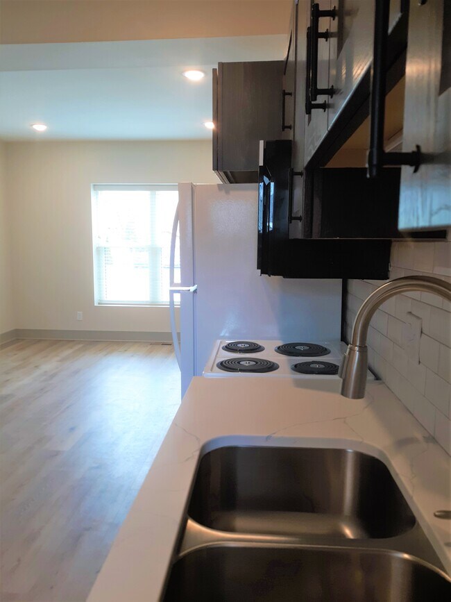 Galley Kitchen - 328 Maple Ave