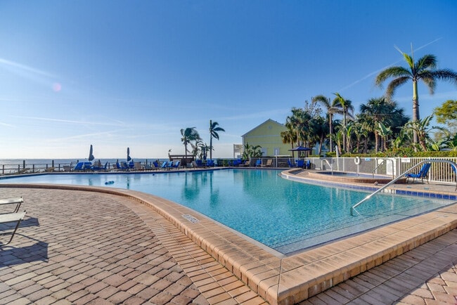 Foto del edificio - 5172 Coquina Key Dr SE