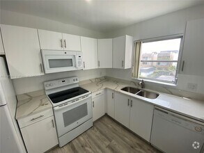 Building Photo - 7785 SW 86th St