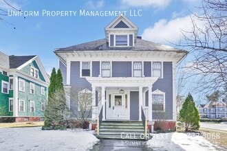 Building Photo - 3 Sumner Ave