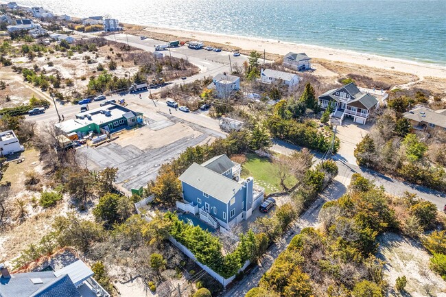 Building Photo - 270 N Sea Dr