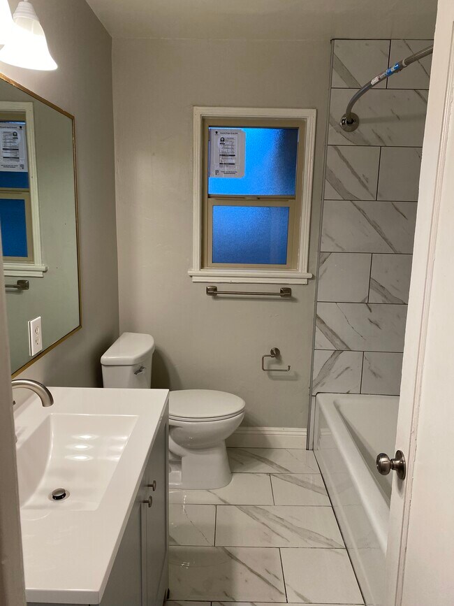 Foto del edificio - 2814 16th St