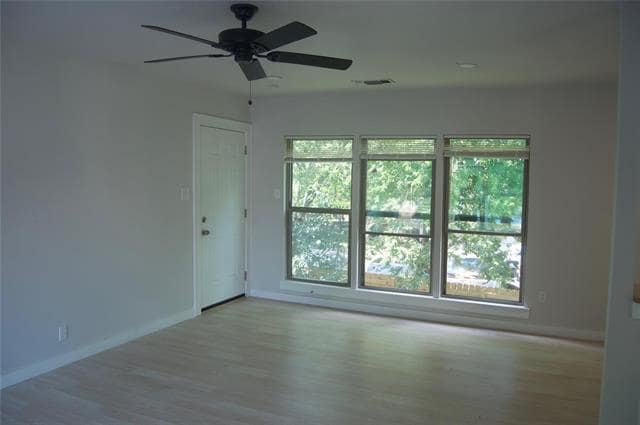 Building Photo - 610 W Hickory St