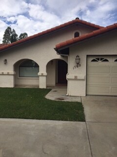 Foto principal - 1760 Creston Rd