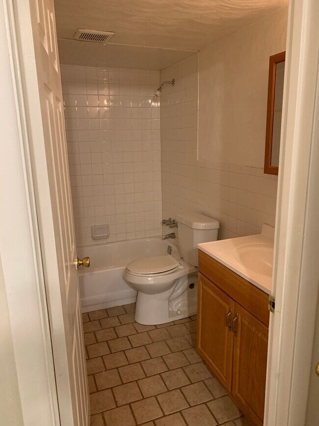 Bathroom - 301 Chautauqua Ave