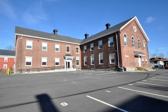 Building Photo - Dillon Hall Apartment Complex