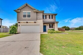Building Photo - 701 Hays Hill Dr