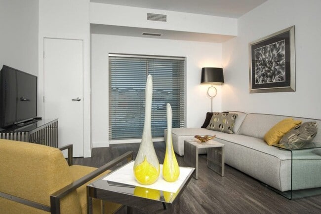 Photo du bâtiment - The Ridge Apartments