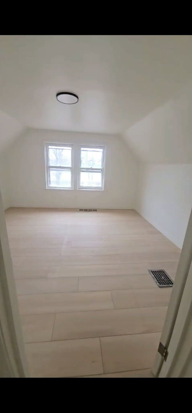 Photo - 311 Hilton Pl Apartment