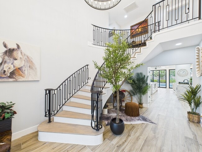 Foto del edificio - 5430 Havenwoods Dr