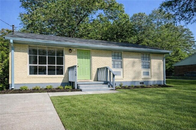 Foto del edificio - 7230 Mockingbird Trail