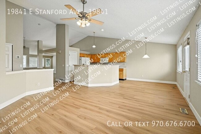 Foto del edificio - 19841 E Stanford Ave