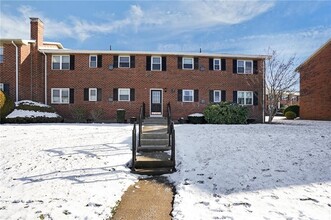 Building Photo - 70 Carroll Ave