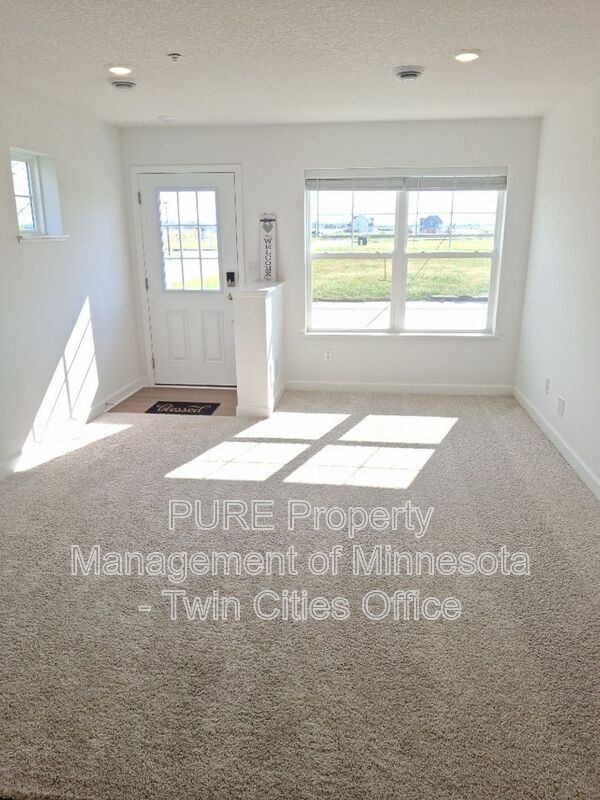 Building Photo - 1071 151st St W