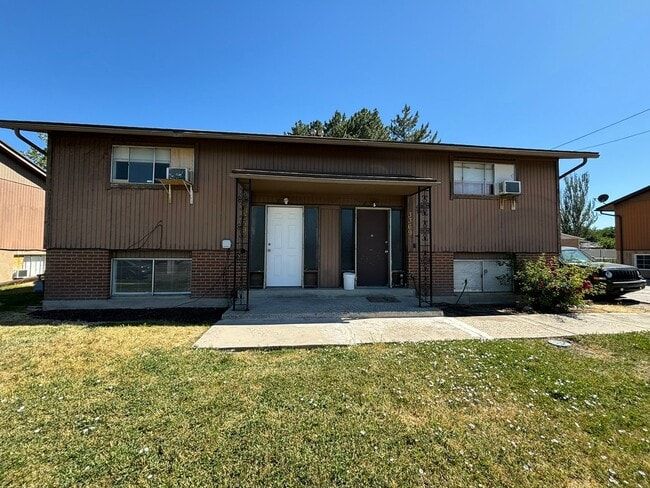 Building Photo - 3359 W. &amp; 3369 W. 4100 S. WVC - DUPLEX