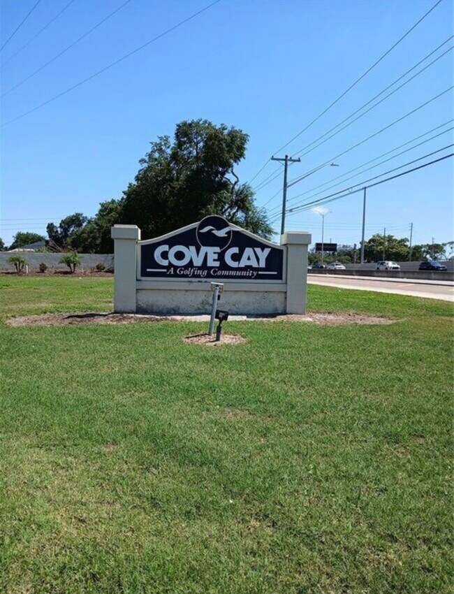 Building Photo - 2616 Cove Cay Dr