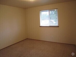 Building Photo - 160 Aloha Ln