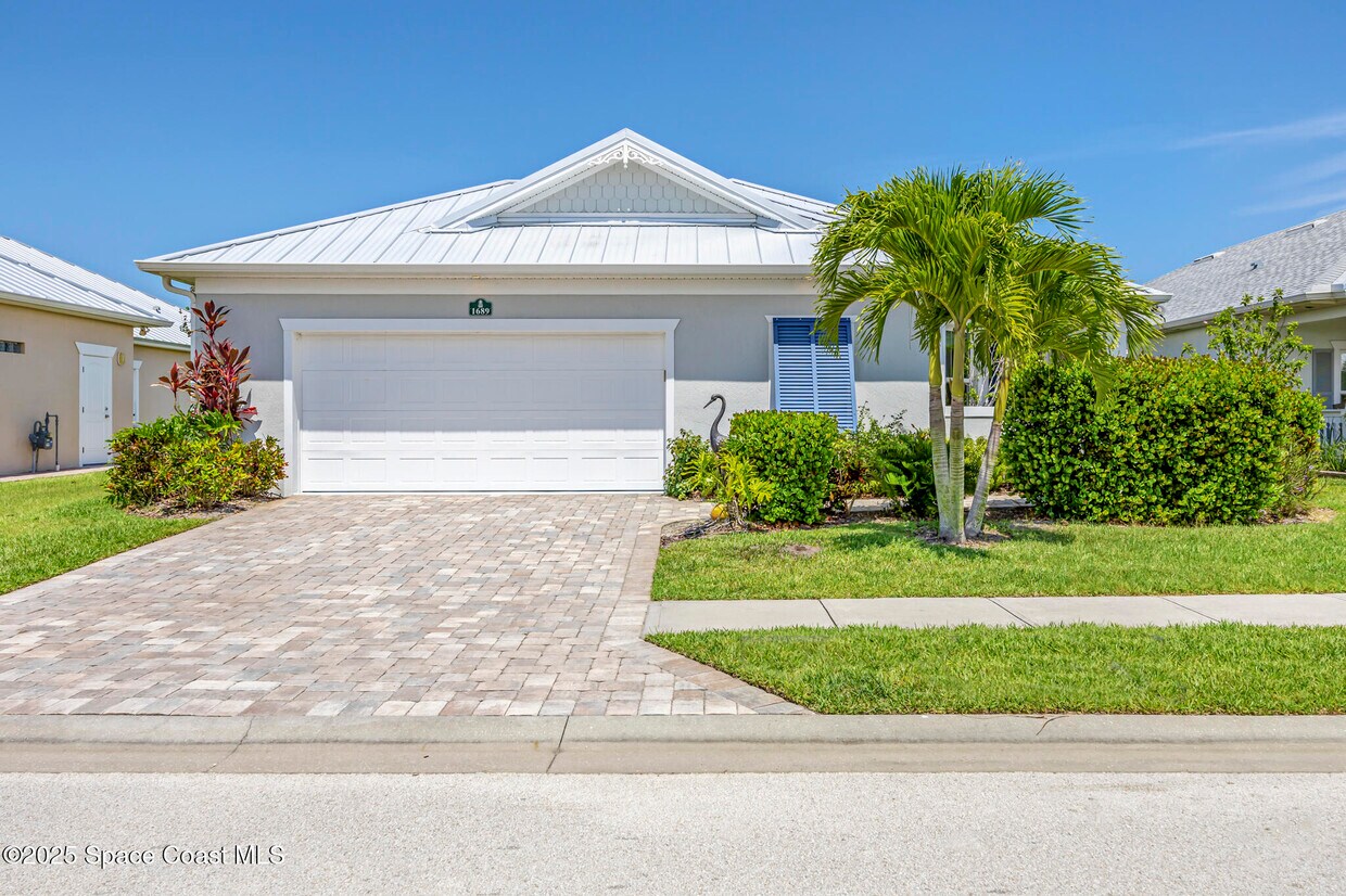 Foto principal - 1689 Tullagee Ave
