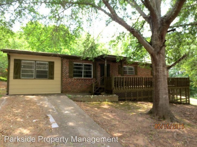 Building Photo - 10121 Morris Dr SW