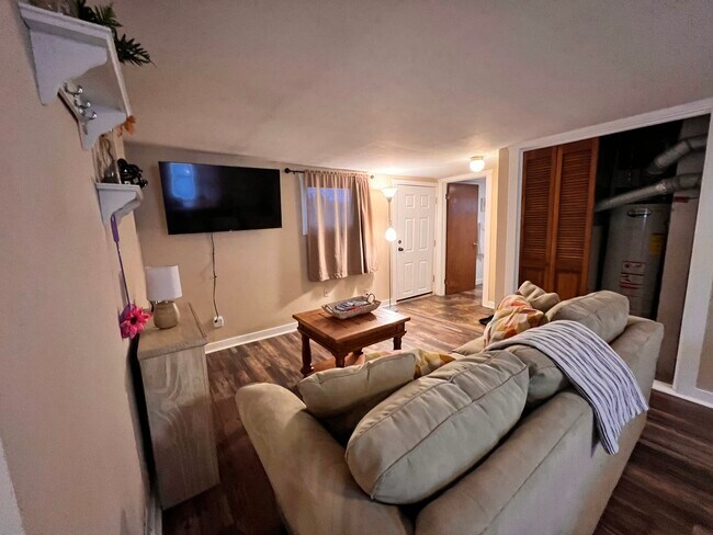 Sala de estar - 2520 4th Ave S