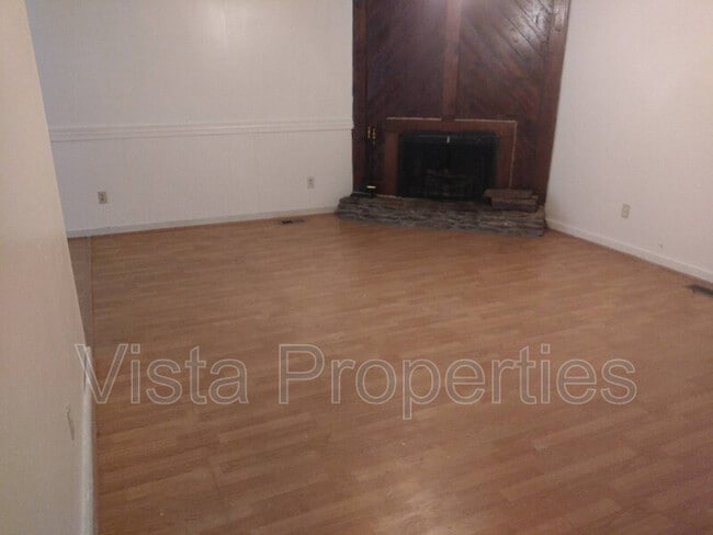 Building Photo - 4703 Ferrer Way