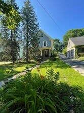 Building Photo - 827 W Huron St