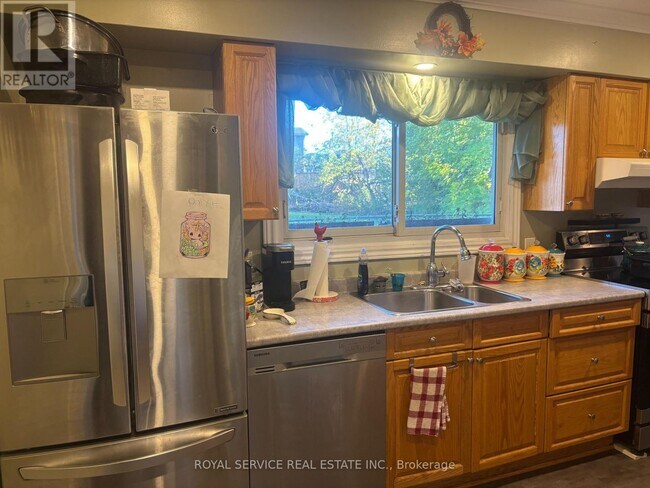 Photo du bâtiment - 5 Streamside Dr