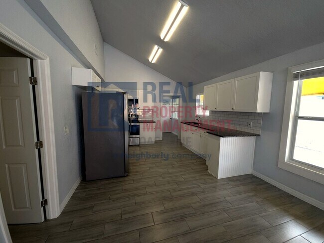 Foto del edificio - Village of the Arts Charmer — Updated 2BR Home with Detached 1BR Cottage