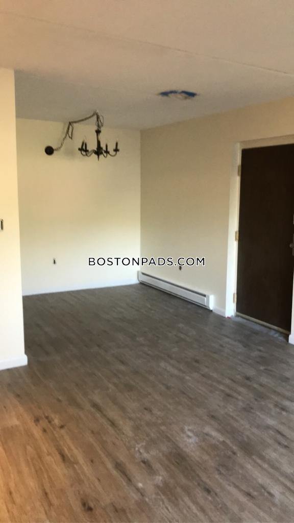 28 Faxon St Unit 4, Stoughton, MA 02072 Room for Rent in Stoughton