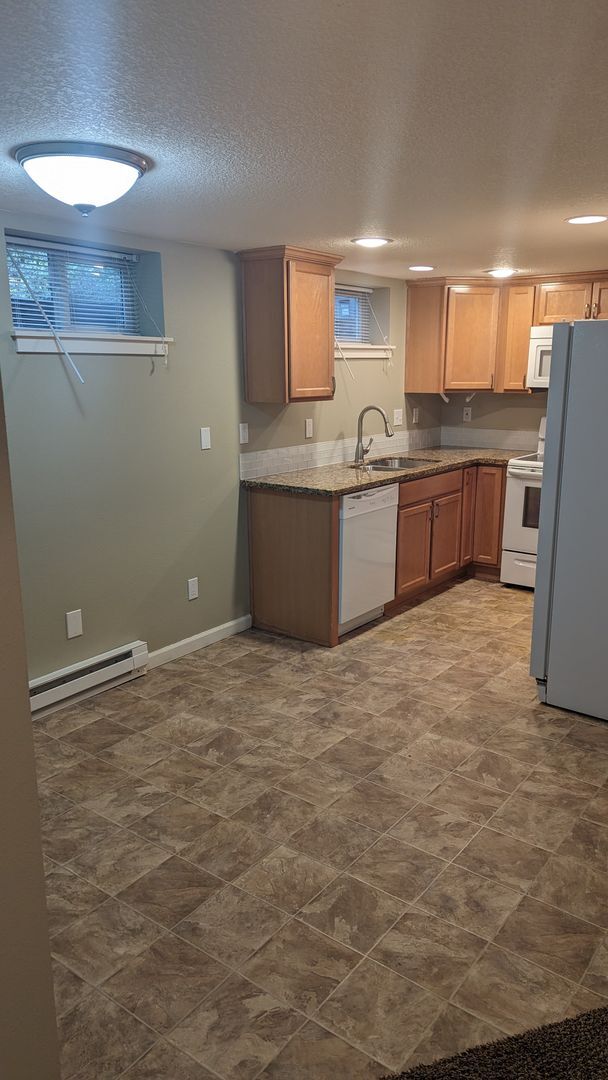 OR112 - OR112 Apartment
