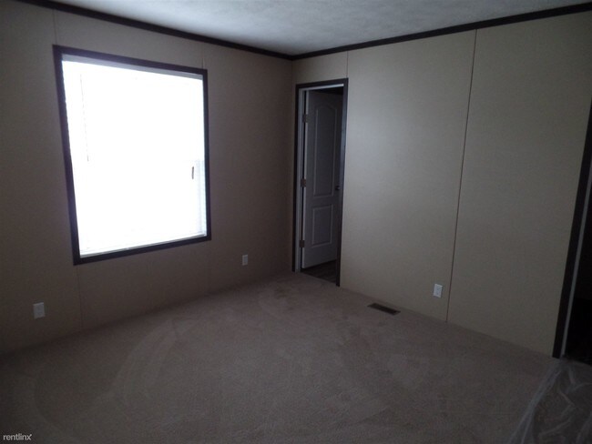 Building Photo - 7275 Kickapoo Trl