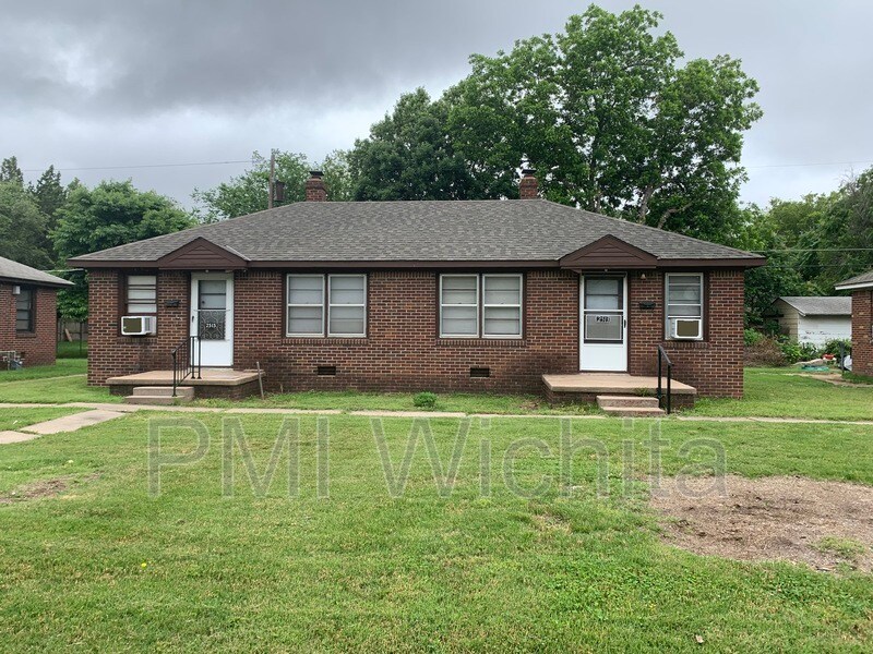 2515 Ellis S, Wichita, KS 67216 House Rental in Wichita, KS