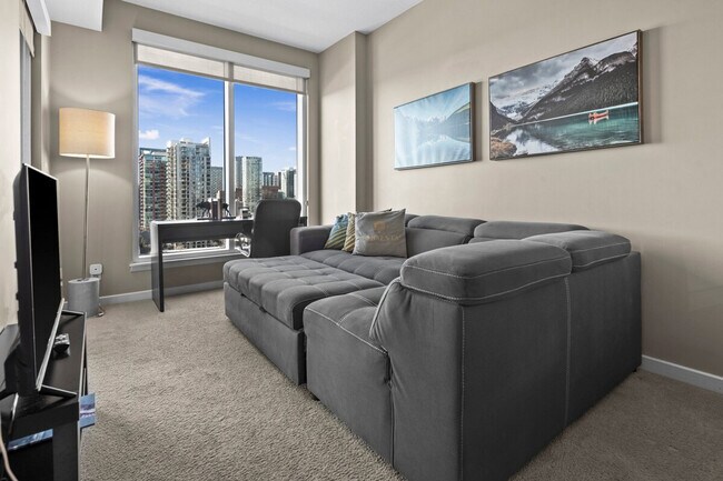 Photo du bâtiment - 1320 1st St SE