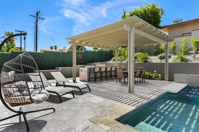 Building Photo - 79575 Camelback Dr