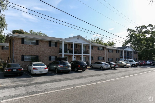 Foto del edificio - Windsor Arms Apartments