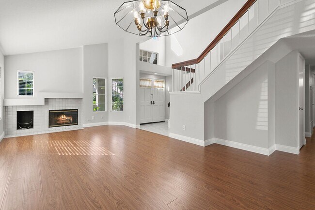 Building Photo - Updated 3 Bedroom Detached Home in Glenwoo...
