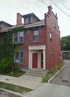 Primary Photo - 200-200 S Washington Ave