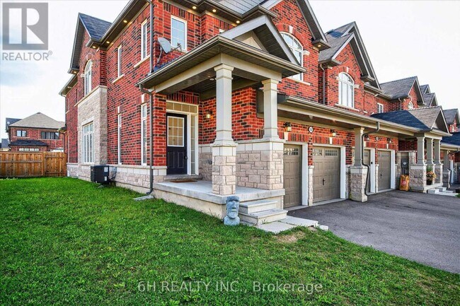Building Photo - 14 Fernridge Hts