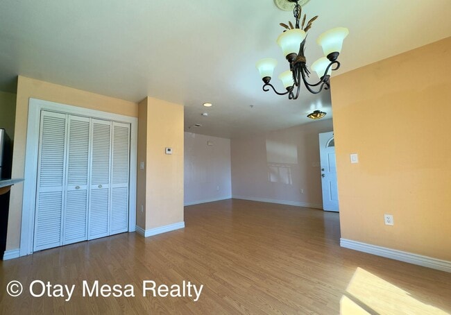 Building Photo - 1061 Saturn Blvd