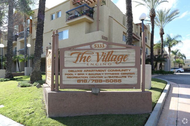 The Village Apartments Encino Ca Apartments Com