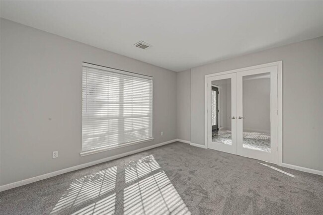Foto del edificio - 835 Stevens Creek Ln