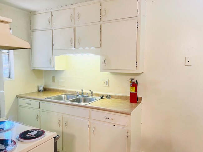 Foto del edificio - 3804 Colonial Park Cir SW