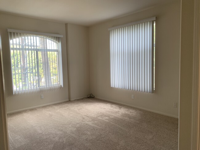 First bedroom - 11900 Montana Ave