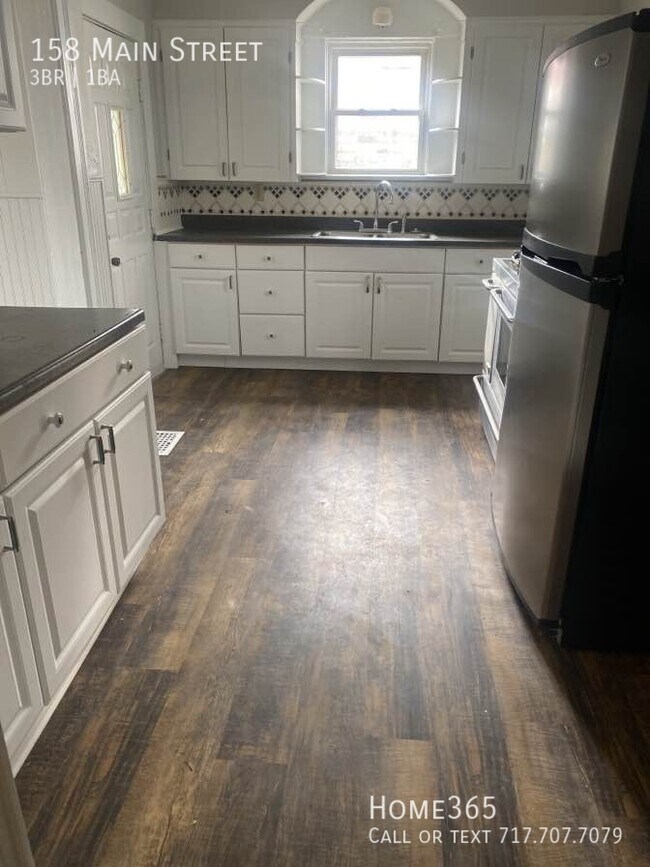 Newly renovated 3 bedroom home House Rental in New Eagle, PA