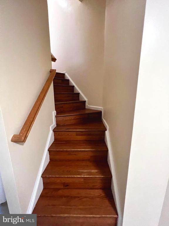 Foto del edificio - 19 Bruce Dr